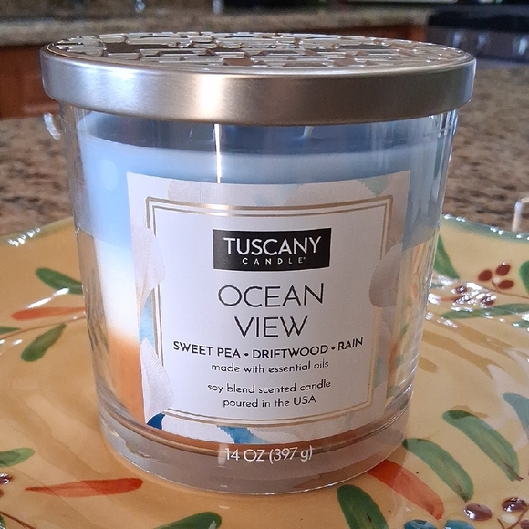 TUSCANY Other - Tuscany Ocean View Scented Jar Candle - Blue & White. NWT. Delicious Scent!!